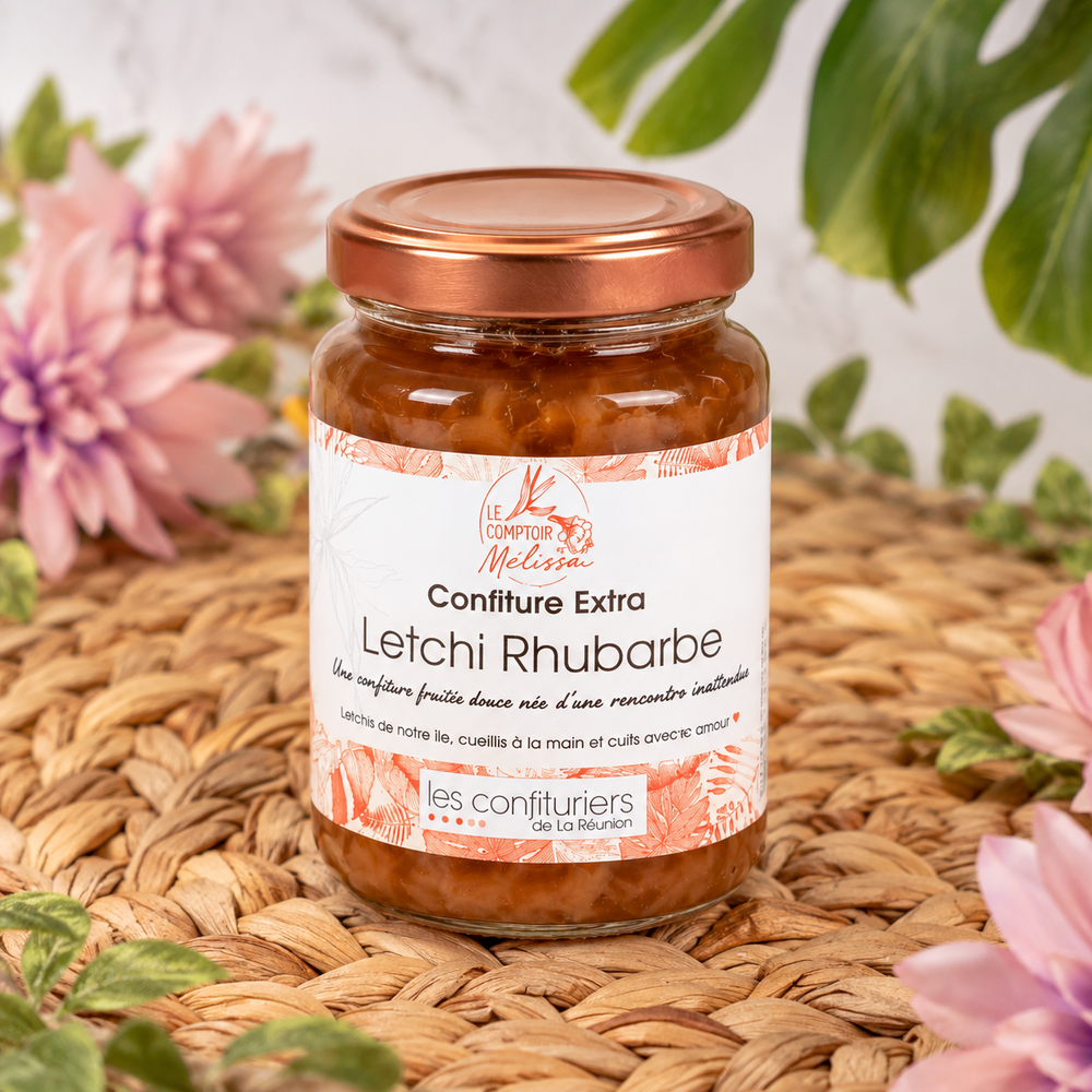 Confiture Extra letchi Rhubarbe (teneur en fruits 92%) — mise en scène