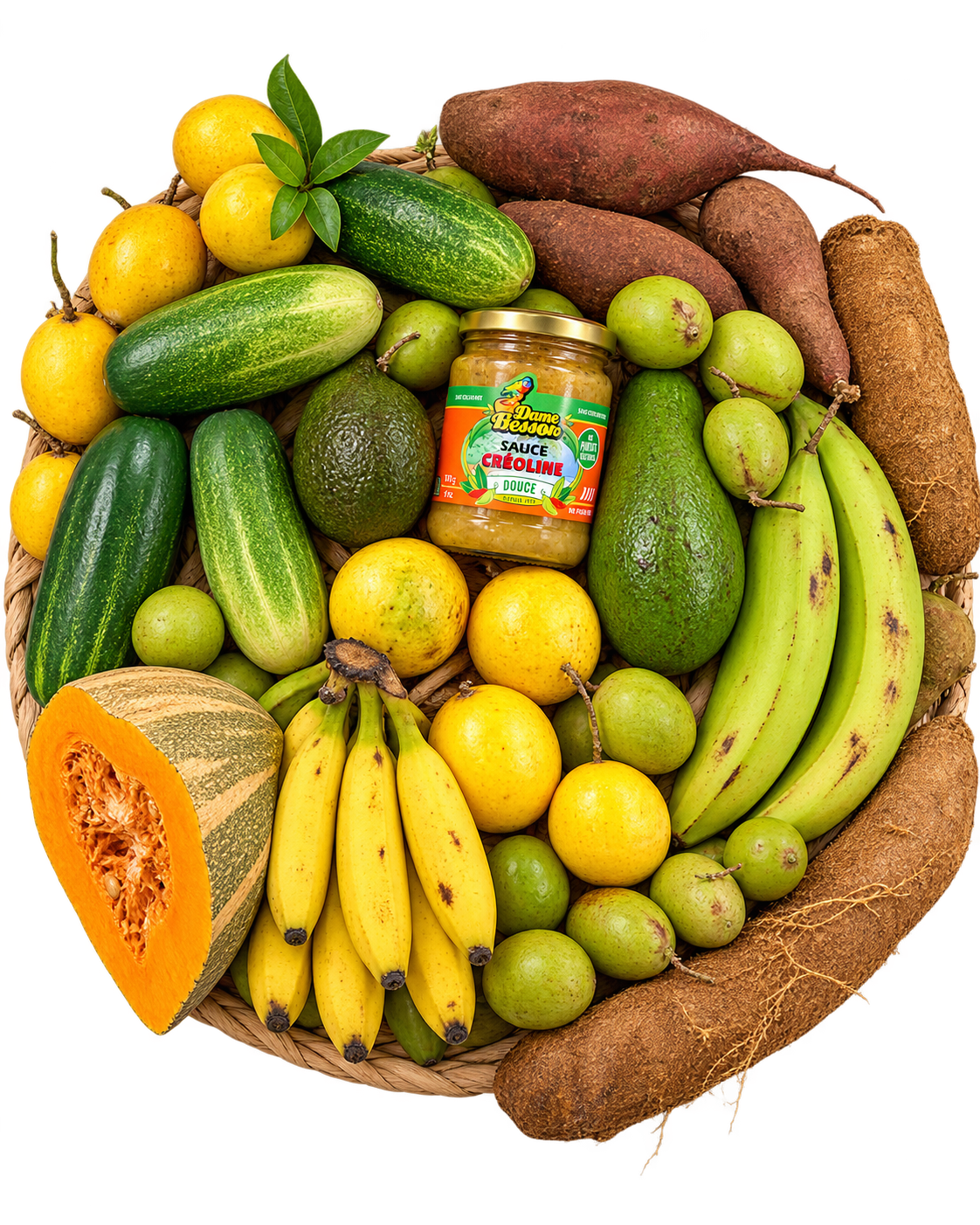 Box antillaise grande taille : igname, giraumon, patate douce, pommes liane et fruits frais de Guadeloupe dans un panier tressé